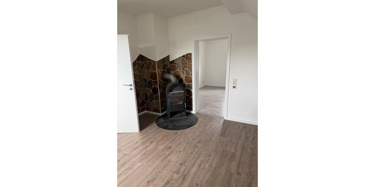 Mehrfamilienhaus, Wohnhaus Reichshof - 5 Zimmer, 135 m&sup2;, 275.000&euro; | Angebot:26906435