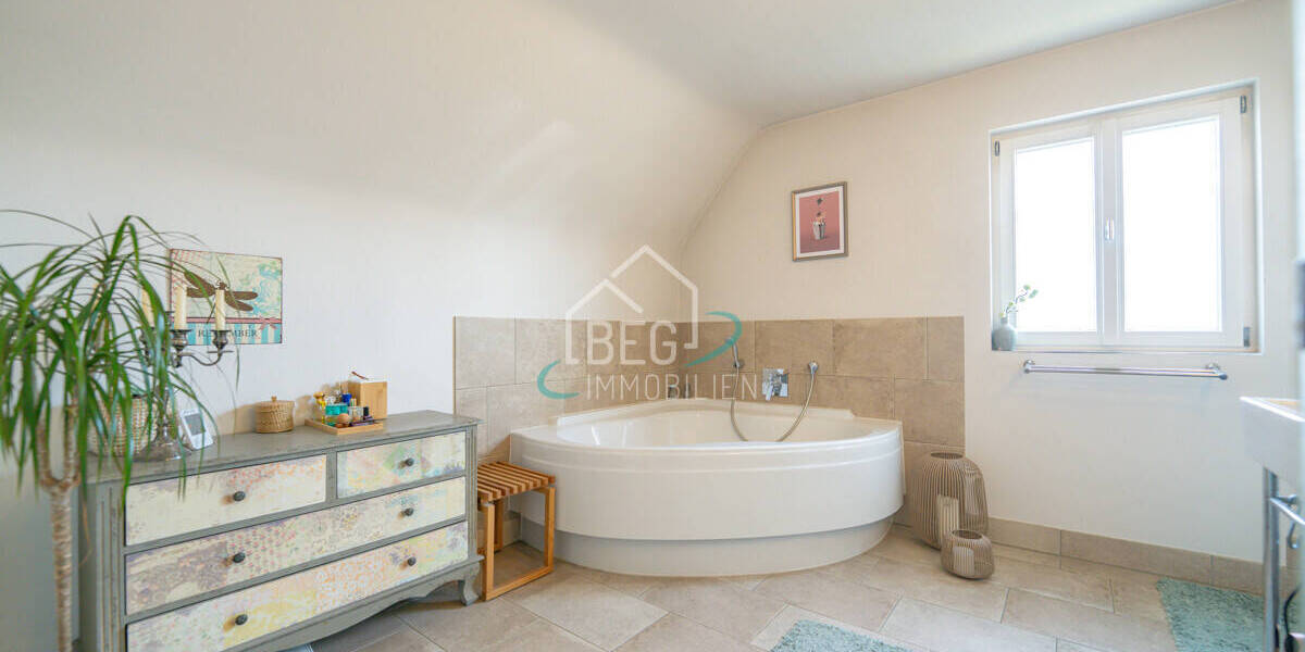 Einfamilienhaus Schwäbisch Hall - 5 Zimmer, 168 m&sup2;, 789.000&euro; | Angebot:26257472