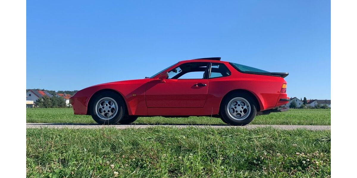 Porsche 944 77.000 km 22.900 &euro; München 80331