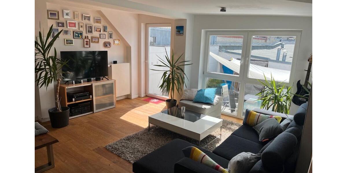 Dachgeschoßwohnung Berlin Mitte - 4 Zimmer, 135 m&sup2;, 850.000&euro; | Angebot:26261512