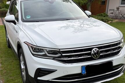 VW Tiguan 45.756 km 28.400 &euro; Hille 32479