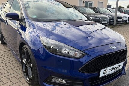 Ford Focus 85.000 km 16.490 &euro; Salzgitter 38229