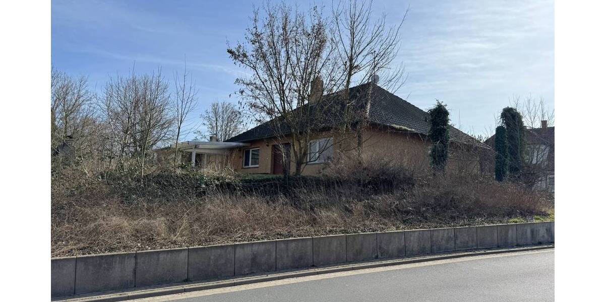 Einfamilienhaus Rehburg-Loccum Loccum - 3 Zimmer, 151 m&sup2;, 197.000&euro; | Angebot:26289779