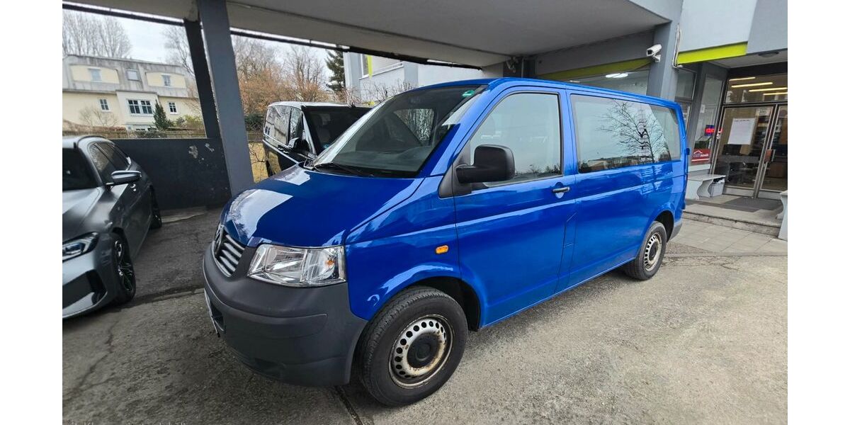 VW T5 Transporter 101.000 km 12.900 &euro; München 81673