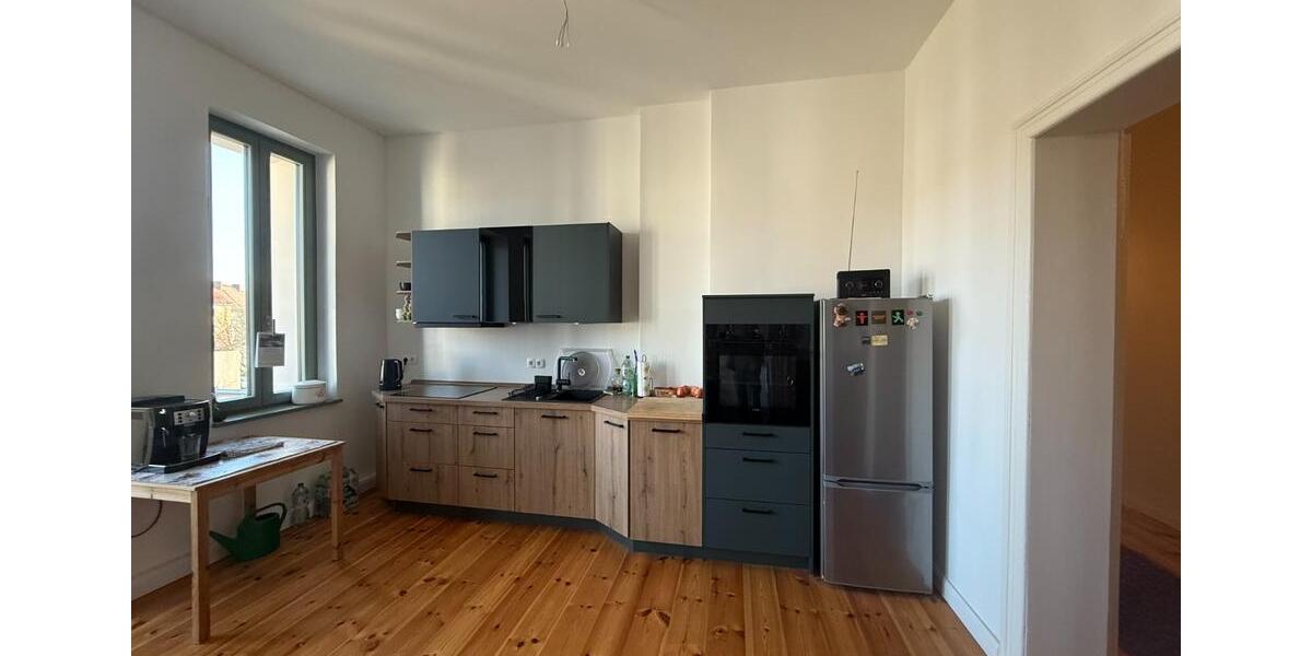 Etagenwohnung Dessau-Roßlau Roßlau - 4 Zimmer, 139 m&sup2;, 1.390&euro; | Angebot:25363115