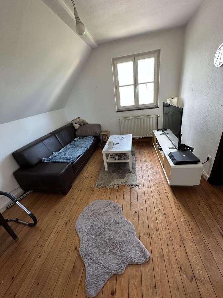 Wohnung zum Mieten in Bergisch-Neukirchen 460 € 40 m²