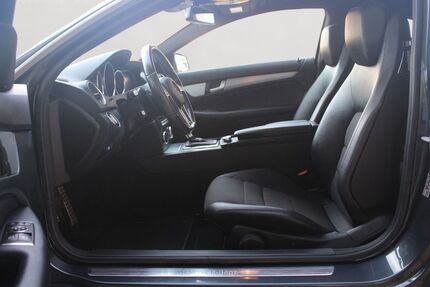 Mercedes-Benz C 250 152.000 km 11.000 &euro; München 80992