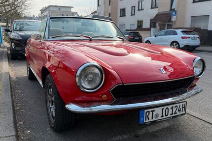 Fiat 124 Spider 151.000 km 15.000 &euro; Reutlingen 72764