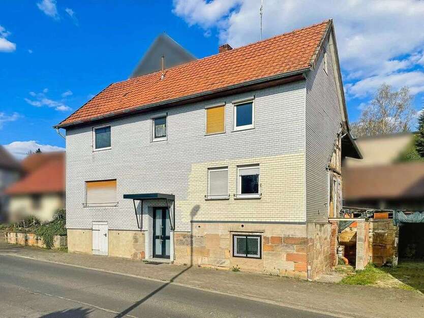 Haus zum Kaufen in Alsfeld 53.000 € 110 m²