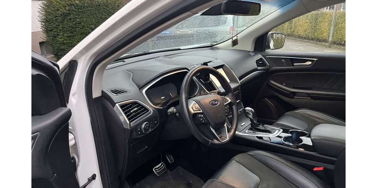 Ford Edge 170.000 km 17.950 € Brühl 50321