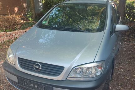 Opel Zafira 252.000 km 800 € Horn-Bad Meinberg 32805