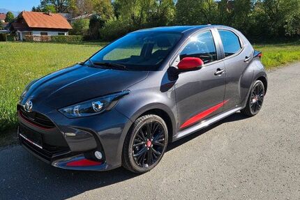 Toyota Yaris 16.578 km 10.000 &euro; Würzburg 97072