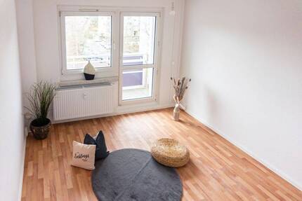 Wohnung Chemnitz Markersdorf - 2 Zimmer, 41 m&sup2;, 237&euro; | Angebot:26869023
