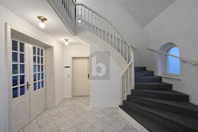 ELEGANT. EXKLUSIV. ZEITLOS. - Zweifamilienhaus Northeim | Angebot:25567017