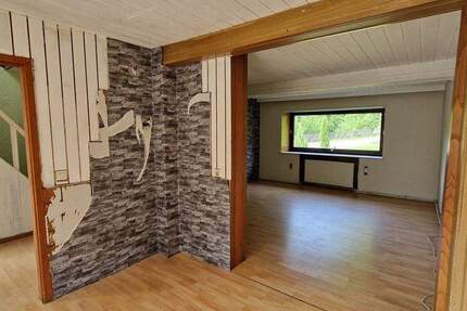 Haus Nonnweiler Braunshausen - 7 Zimmer, 178 m&sup2;, 89.000&euro; | Angebot:25523754