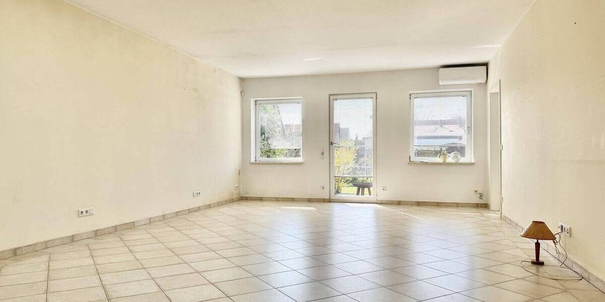 Einfamilienhaus Leegebruch - 7 Zimmer, 295 m&sup2;, 460.000&euro; | Angebot:26276672