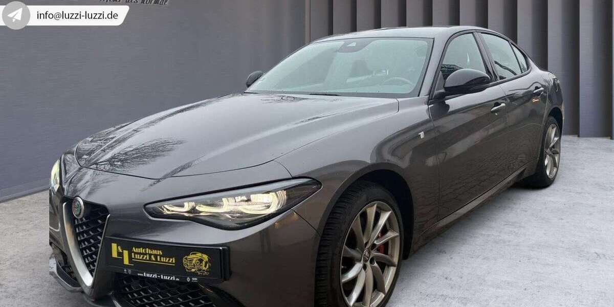 Alfa Romeo Giulia 36.018 km 33.490 &euro; München 81827