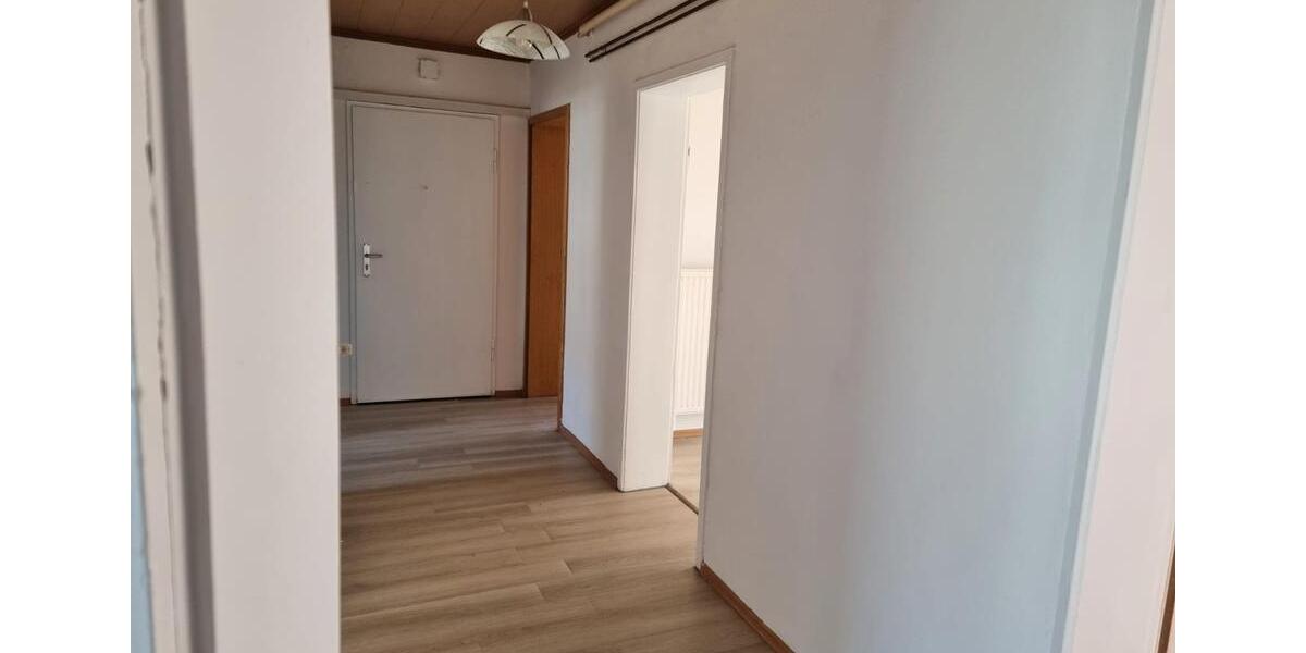 Etagenwohnung Idar-Oberstein Oberstein - 3 Zimmer, 84 m&sup2;, 85.000&euro; | Angebot:27042570