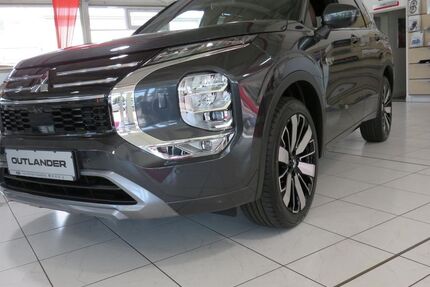 Mitsubishi Outlander 4.000 km 50.990 € Heidelberg 69126