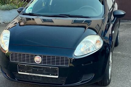 Fiat Punto 146.000 km 2.999 € Eschelbronn 74927