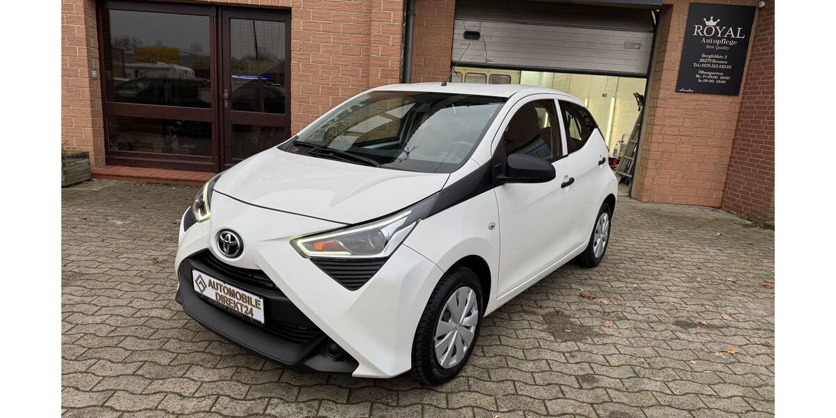 Toyota Aygo (X) 34.429 km 9.500 &euro; Bremen 28279