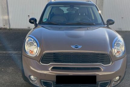Mini Countryman S (Cooper) 132.000 km 8.700 &euro; Pulheim 50259