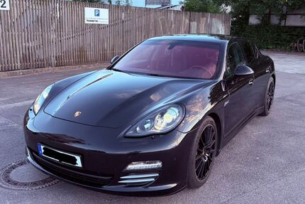 Porsche Panamera 109.000 km 32.700 &euro; Tübingen 72076