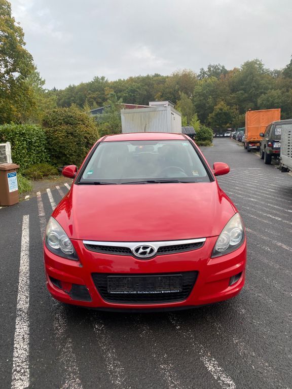 Hyundai i30 219.000 km 1.899 € Hanau 63457