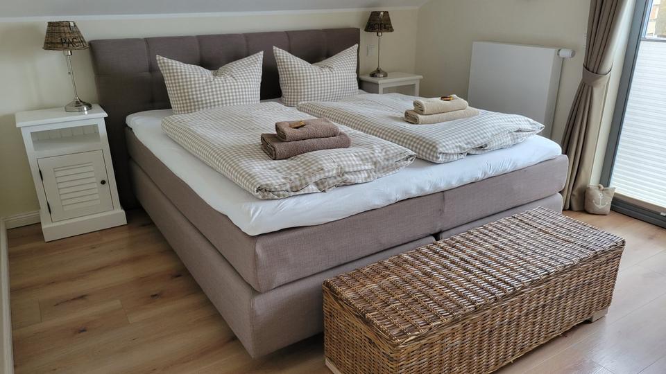 Dachgeschoßwohnung Heiligenhafen - 3 Zimmer, 84 m&sup2;, 570.000&euro; | Angebot:26221784