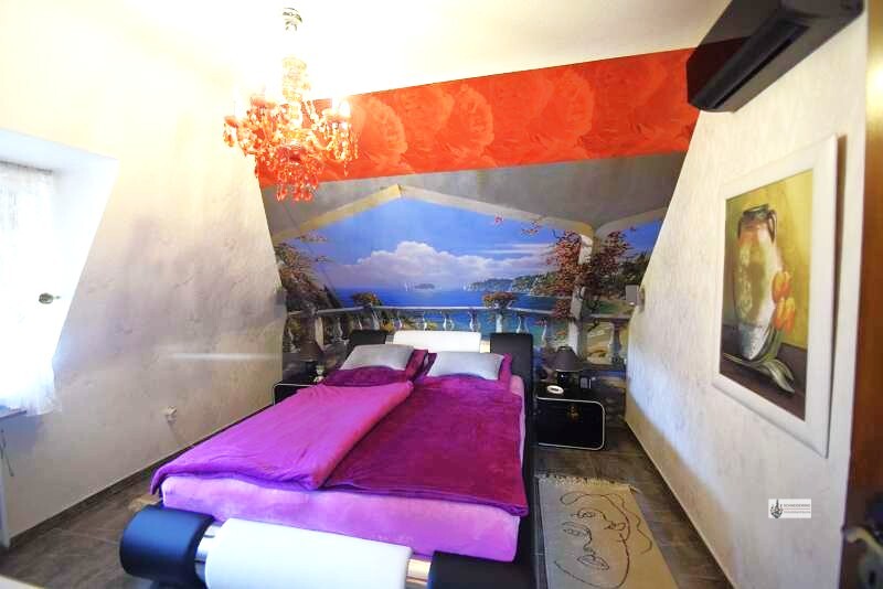 Haus mir Charakter! Garten, Garage, Pool Yaccuzzi, TOP Einrichtung, PV Anlage, Einfach SUPER! - Einfamilienhaus Syke Syke | Angebot:26737396