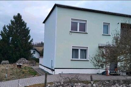Haus Eisfeld - 6 Zimmer, 110 m&sup2;, 89.000&euro; | Angebot:26497406