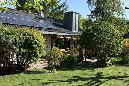Haus Westensee - 8 Zimmer, 360 m&sup2;, 690.000&euro; | Angebot:25425121