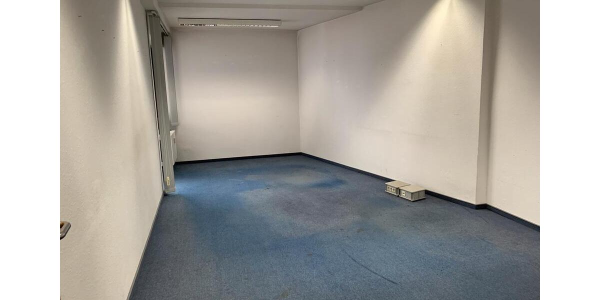 Eitorf-Zentrum: Büro- & Praxisflächen im Zentrum. zimmer