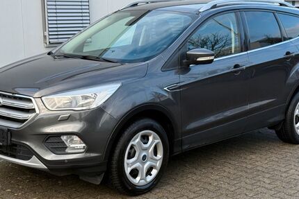 Ford Kuga 97.100 km 13.990 &euro; Bad Mergentheim 97980