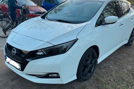 Nissan Leaf 35.000 km 16.000 &euro; Lübeck 23562