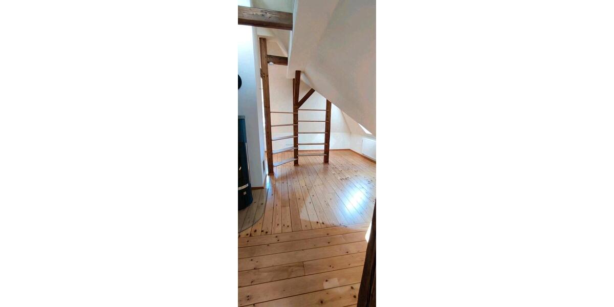 Villa Waldheim - 7 Zimmer, 293 m&sup2;, 399.500&euro; | Angebot:26847393