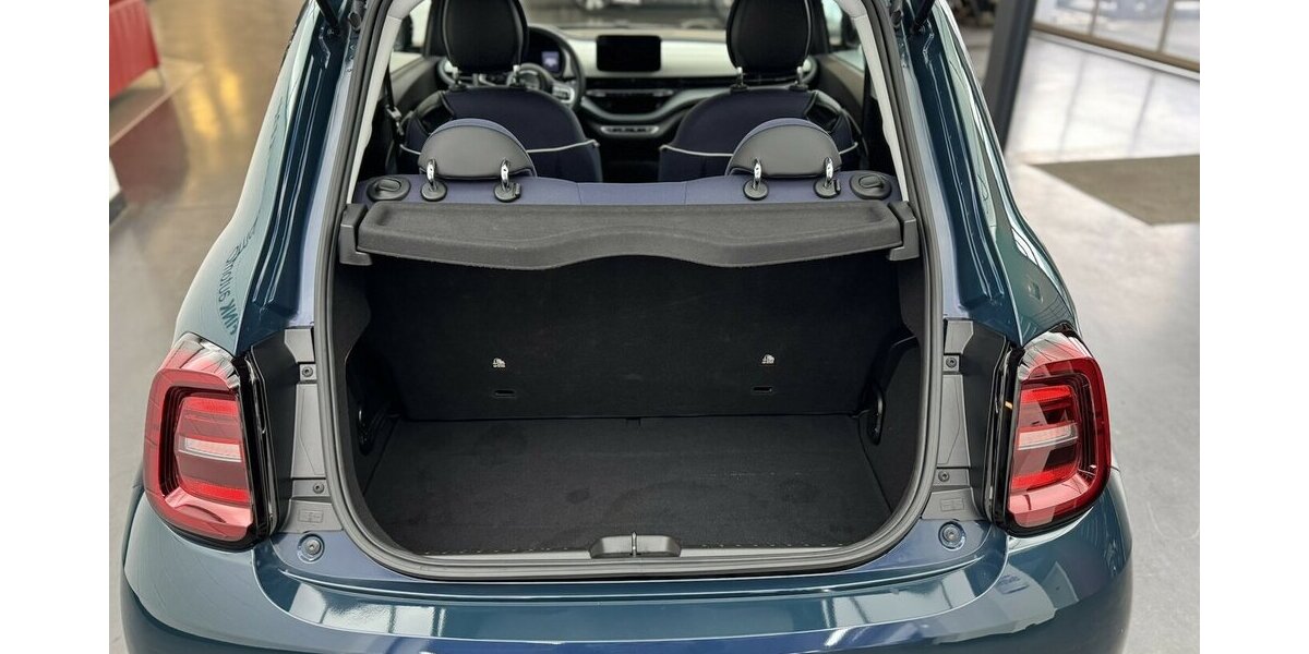 Fiat 500e Action Carplay Android Automatik 1.Hand 26.891 km 12.820 &euro; Lich 35423