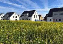 Doppelhaushälfte mit 414m² Grundstück !