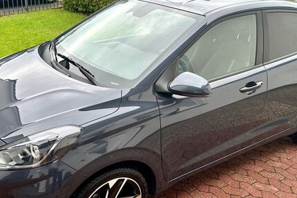 Hyundai i10 9.200 km 14.900 &euro; Duisburg 47249