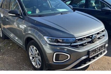 VW T-Roc 51.128 km 19.730 &euro; Leipzig 04178