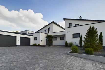 Hochwertige Doppelhaushälfte mit Garten in Reichenschwand! Baujahr 2018! zimmer