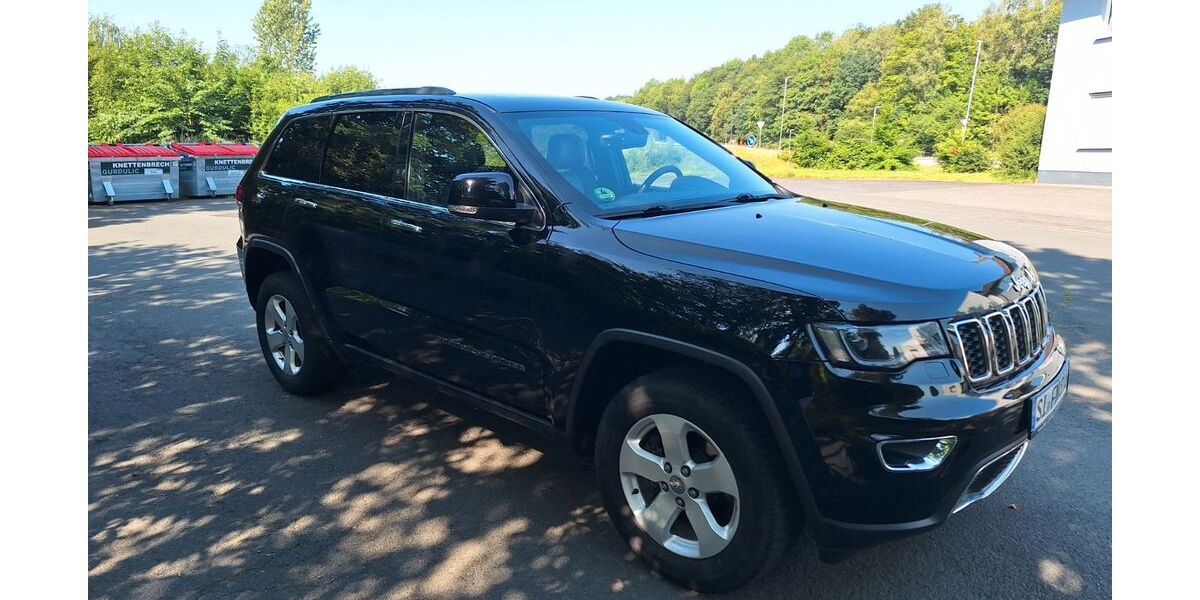Jeep Grand Cherokee 99.500 km 22.500 &euro; Hilchenbach 57271