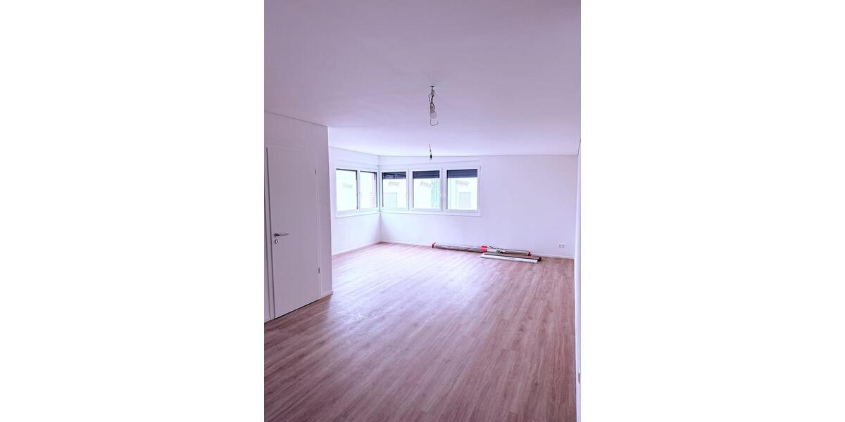 Etagenwohnung Murg - 2.5 Zimmer, 80 m&sup2;, 990&euro; | Angebot:25379648