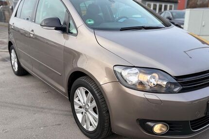VW Golf 81.000 km 9.650 &euro; Nürnberg 90431
