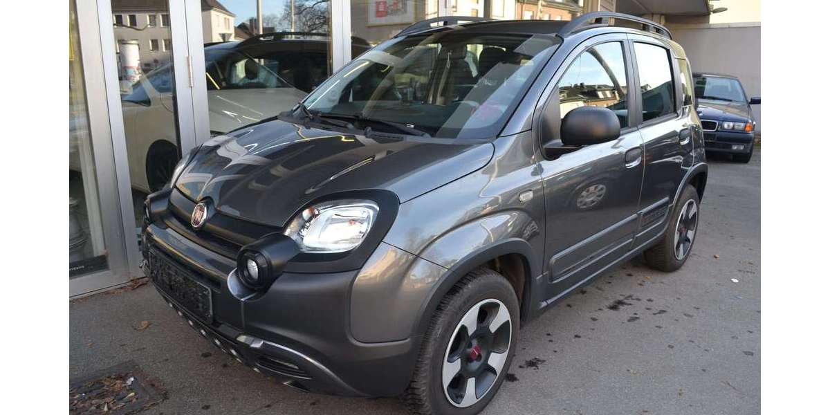 Fiat Panda 105.675 km 8.500 &euro; Solingen 42719