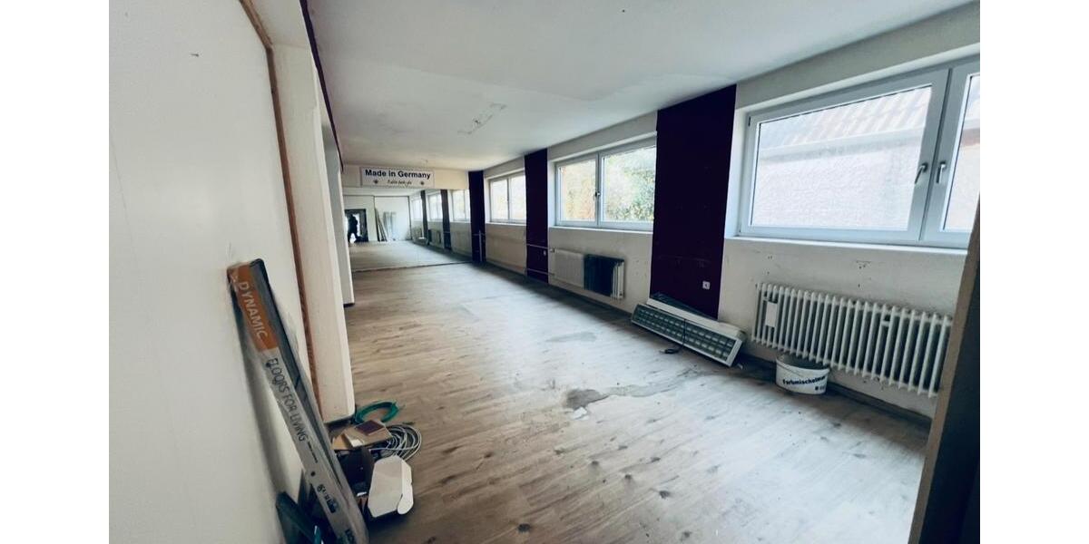 Etagenwohnung Nordendorf - 4 Zimmer, 161 m&sup2;, 2.000&euro; | Angebot:26677294