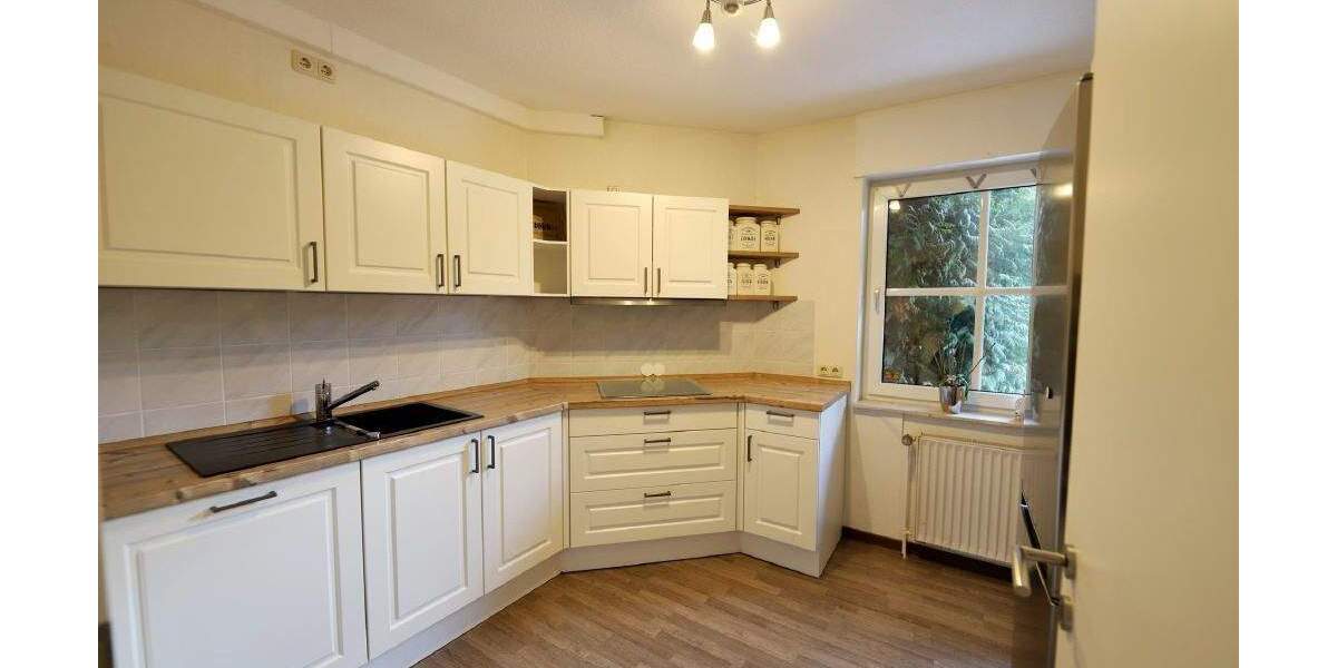 Etagenwohnung Lage Waddenhausen - 3 Zimmer, 85 m&sup2;, 160.000&euro; | Angebot:24608152