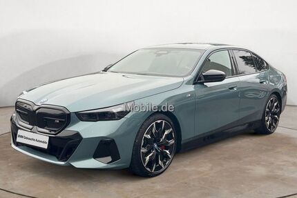 BMW i5 19.005 km 73.690 &euro; Soest 59494