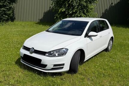VW Golf 135.402 km 7.999 &euro; Medelby 24994