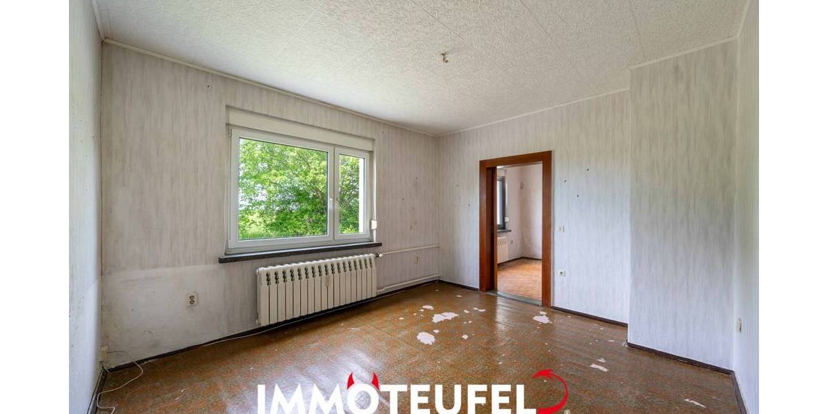 Einfamilienhaus Burgstädt - 8 Zimmer, 152 m&sup2;, 179.000&euro; | Angebot:26740335